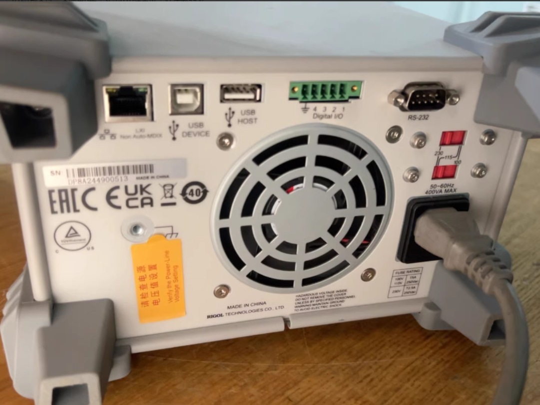 1 unidad Rigol DP831A fuente d - Linear Dc Power Supply Triple Output reseña y precio